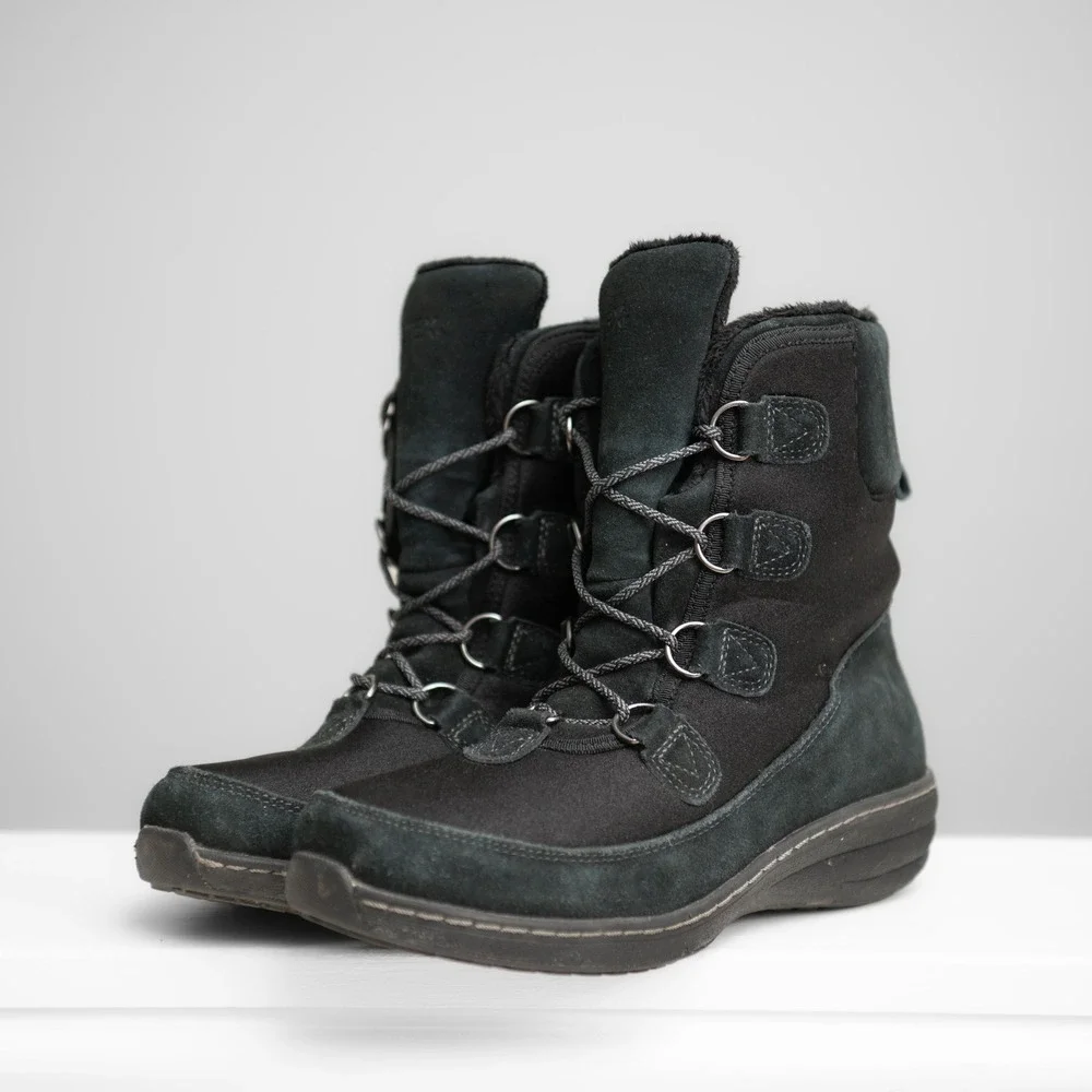 Aetrex Womens Sz 8.5 Black Leather Suede Lace Up Winter Boots Apres Ski GorpCore